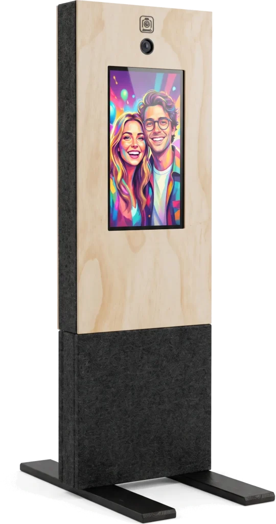knizz.ai KI-Fotobox aus hellem Holz mit Bildschirm und Kamera